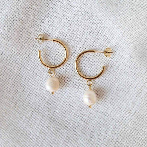 NATALIE Gold Hoop Pearl Earrings