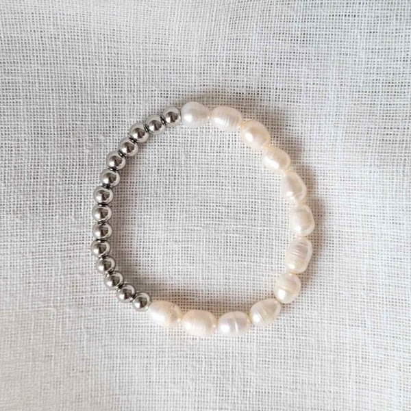 DANIELLE Silver Pearl and Bead Bracelet